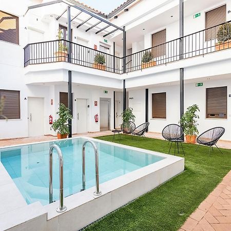 Bhost - Regina VI Apartment Кордоба Екстериор снимка